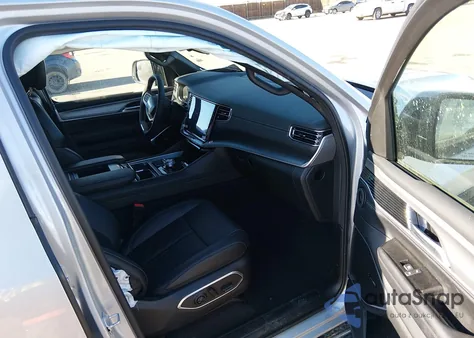 2025 Jeep Wagoneer L Series Ii 4X4 from USA, damaged, VIN 1C4SJSBP2SS535026